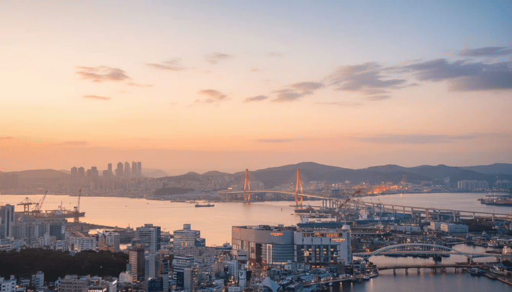 Busan là một thành phố biển sôi động với các bãi biển đẹp tại Hàn Quốc.